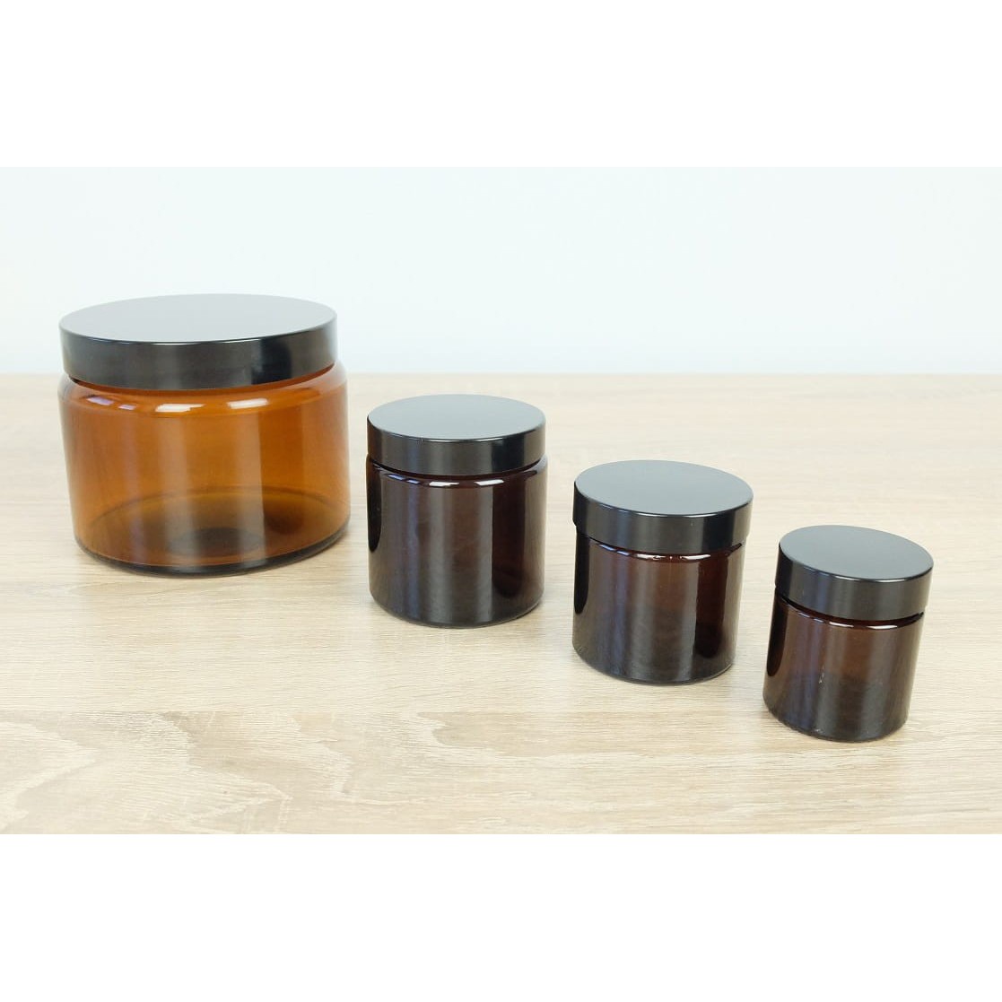 Bruine glazen pot 120 ml 63x62mm megamix.sk